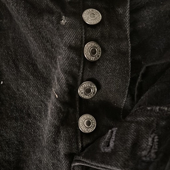 Levi’s black denim jeans - Picture 3 of 3